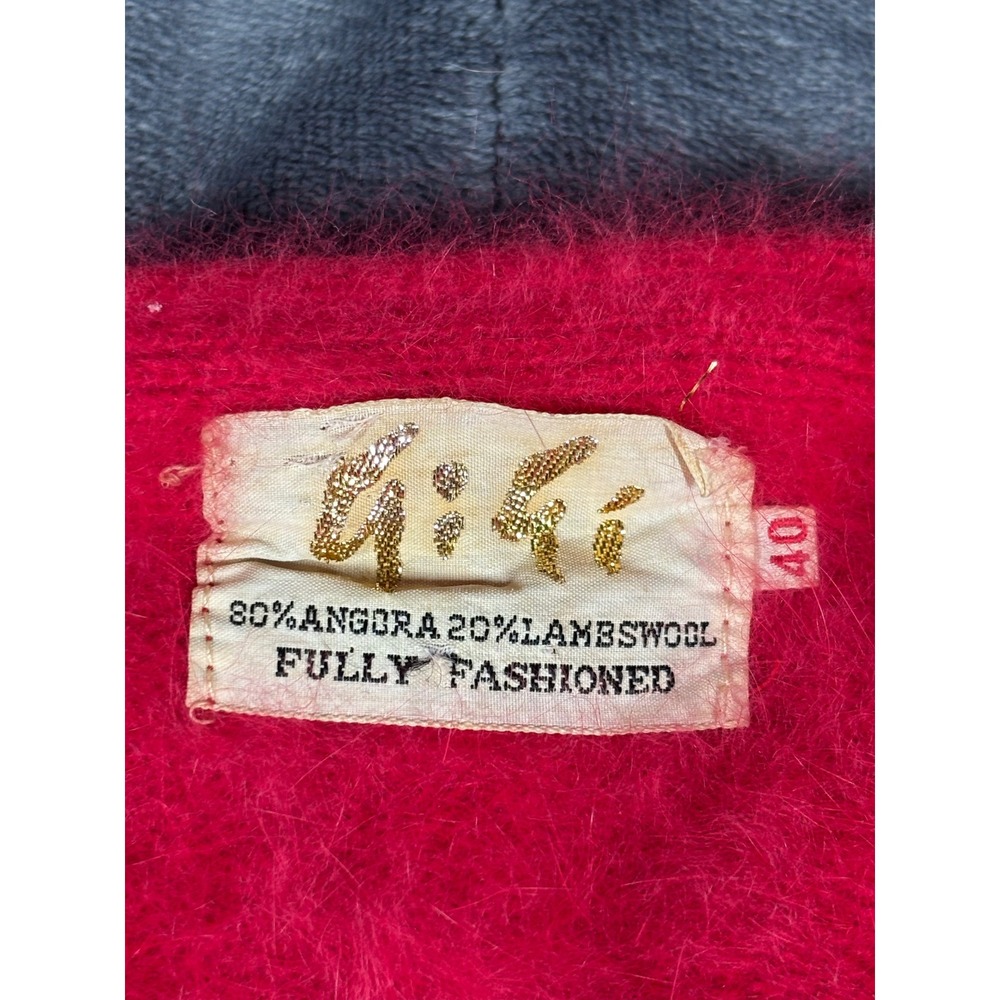 Gigi Vintage red Angora Lambswool Fuzzy V-Neck Button Cardigan Sweater 40 - Picture 2 of 8